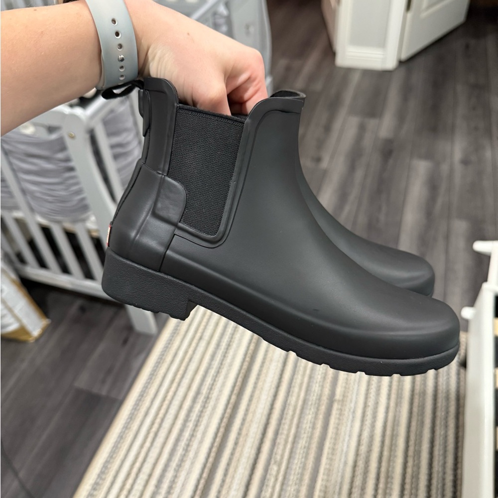 Hunter Women's Black Ankle Boots